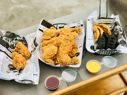 牛郎追爱攻略 | 凭一家炸鸡店，分分钟搞定“丈母娘”！