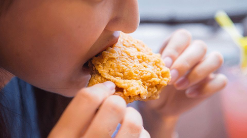 实力炸鸡加盟店，多种优势让创业者投资无忧！