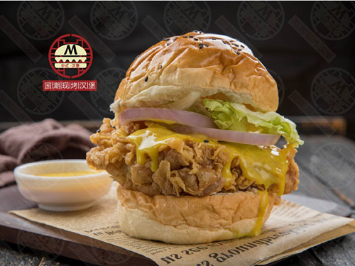 秋冬开国潮汉堡店，实名PICK每日邮堡！