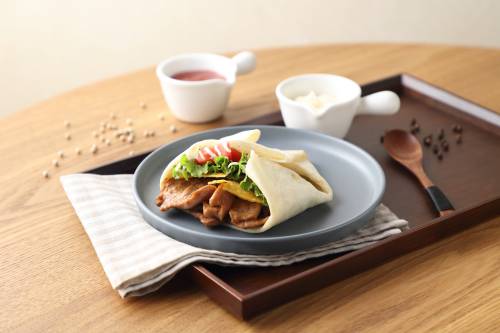 超强吸金能力，揭秘“牛约食报”火爆秘诀！